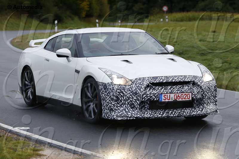 Nissan GT-R 2017: Υβριδική υπερδύναμη